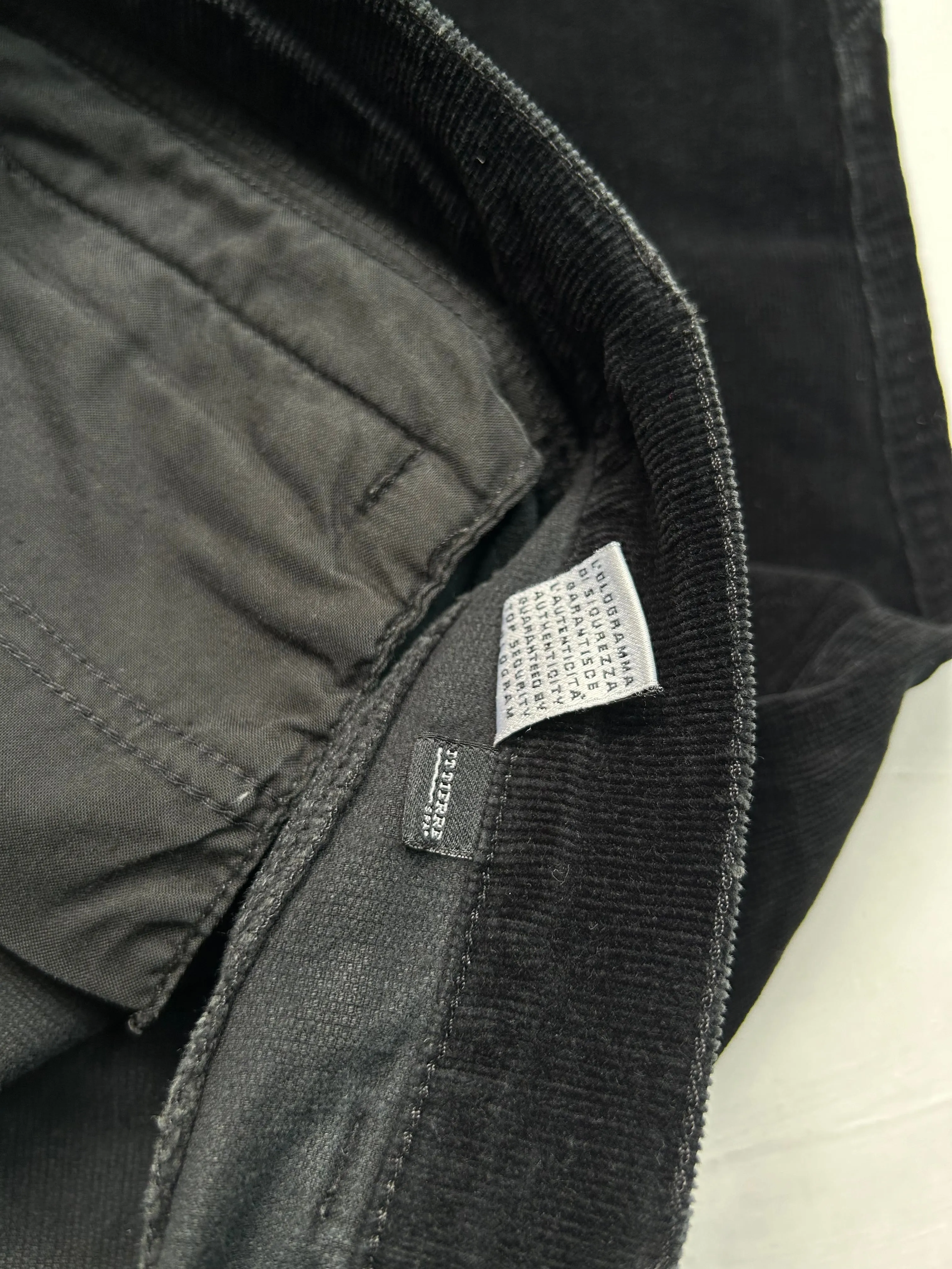 Black velvet low rise capris pants (S)