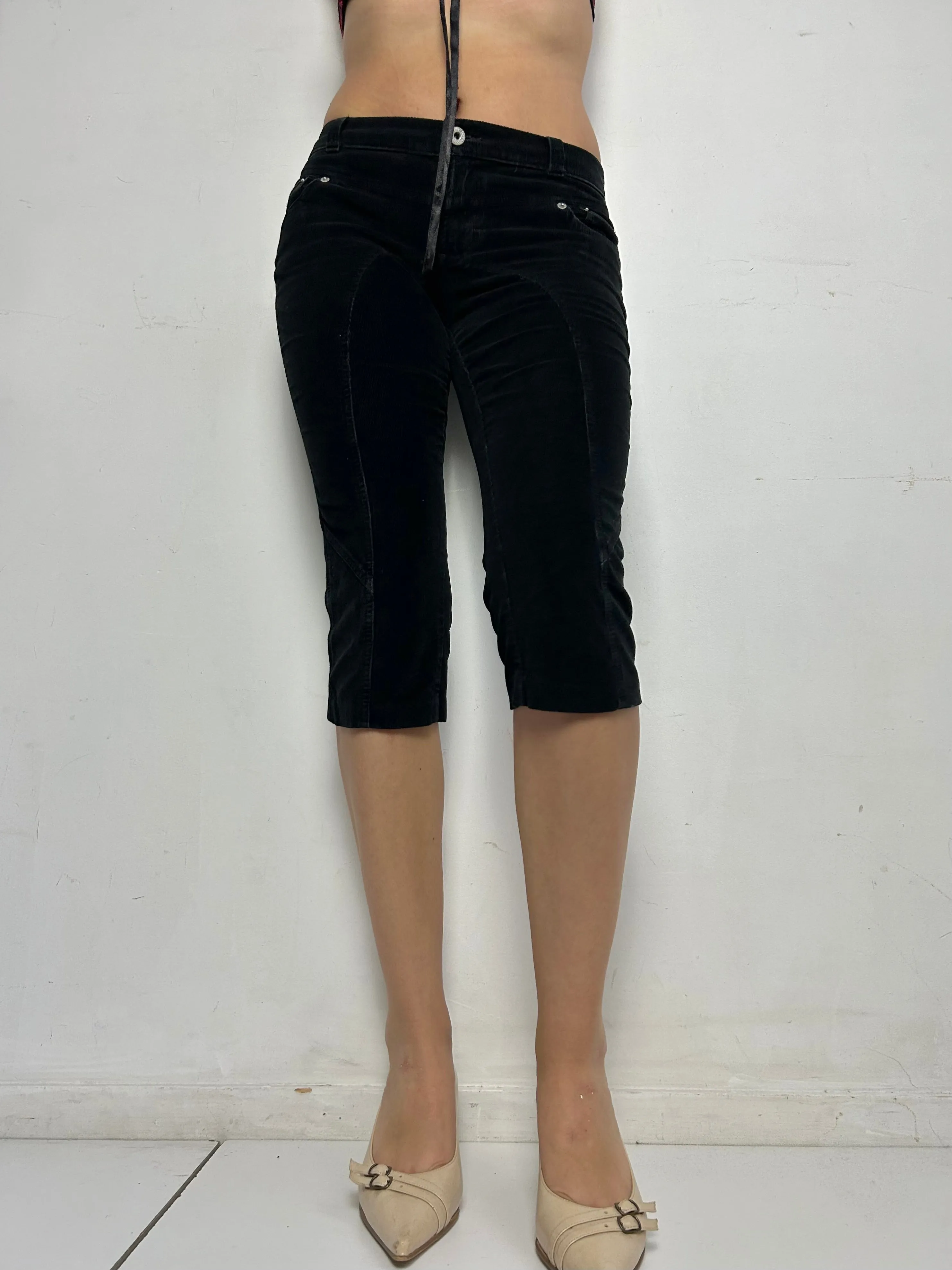 Black velvet low rise capris pants (S)