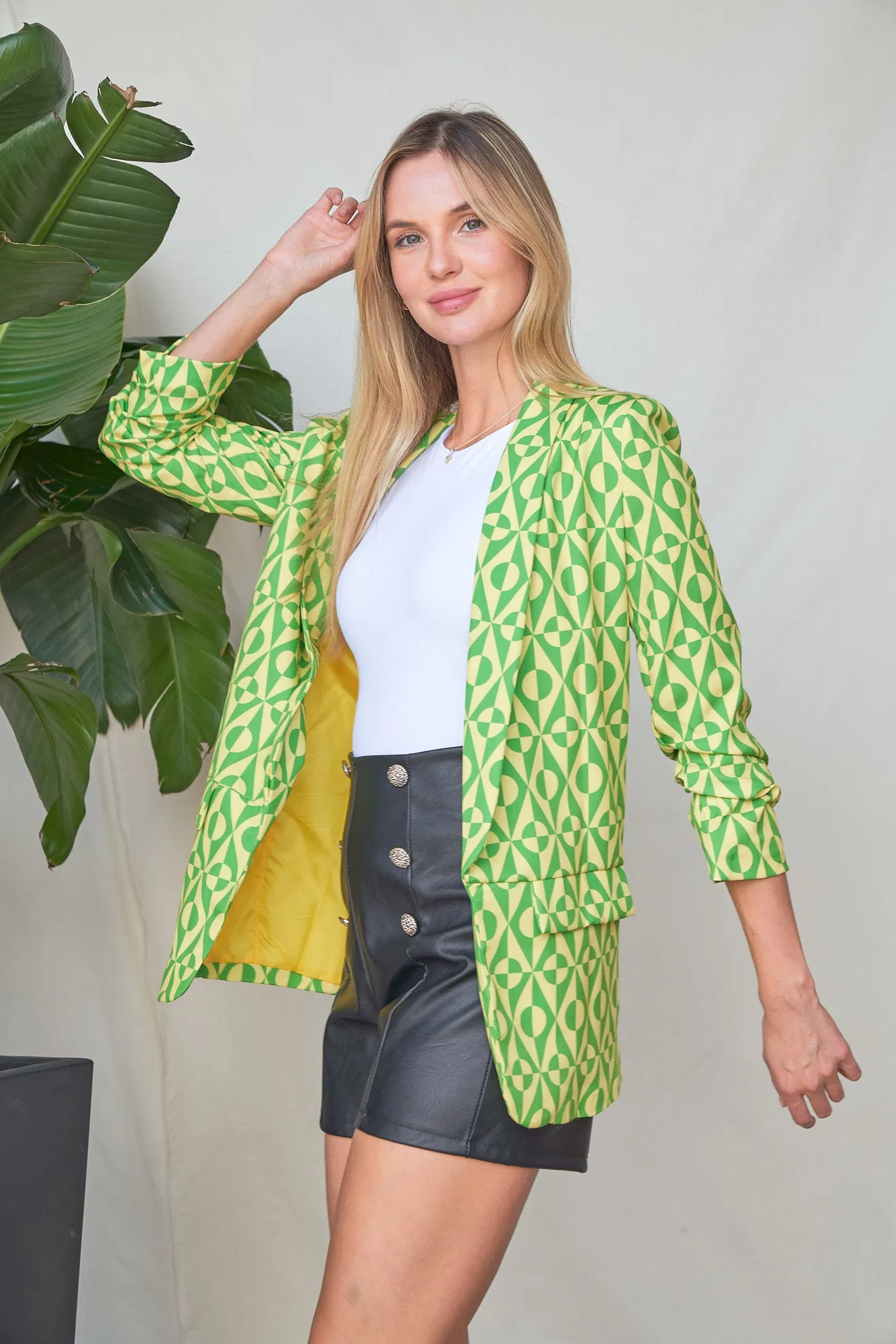 Geometric Print Ruched Sleeve Blazer