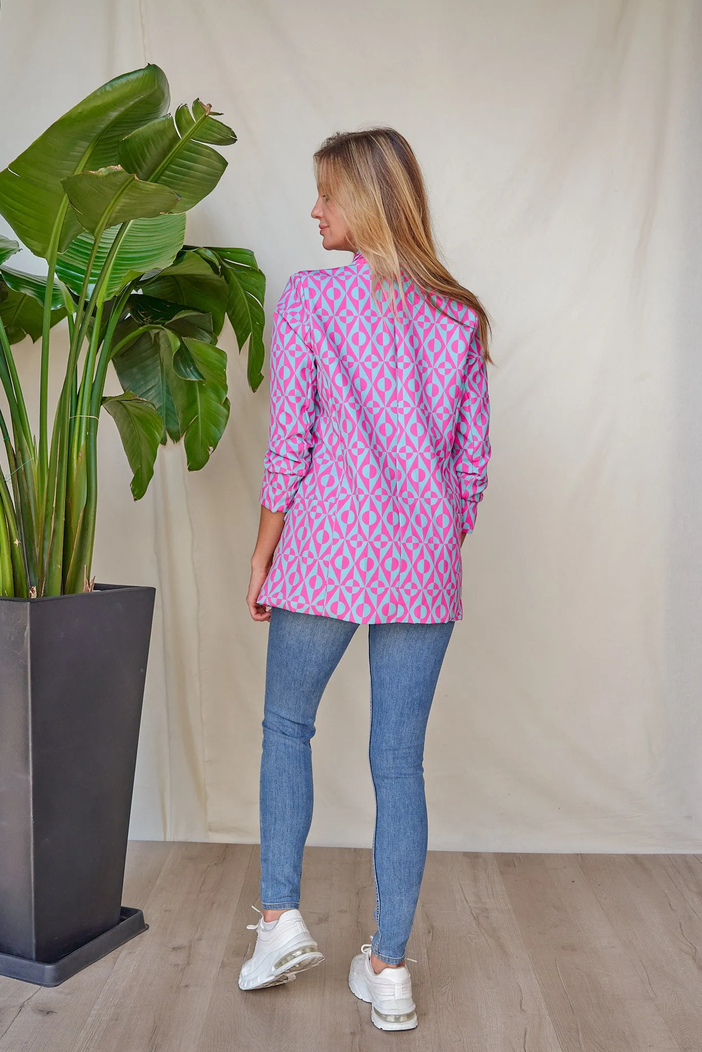 Geometric Print Ruched Sleeve Blazer