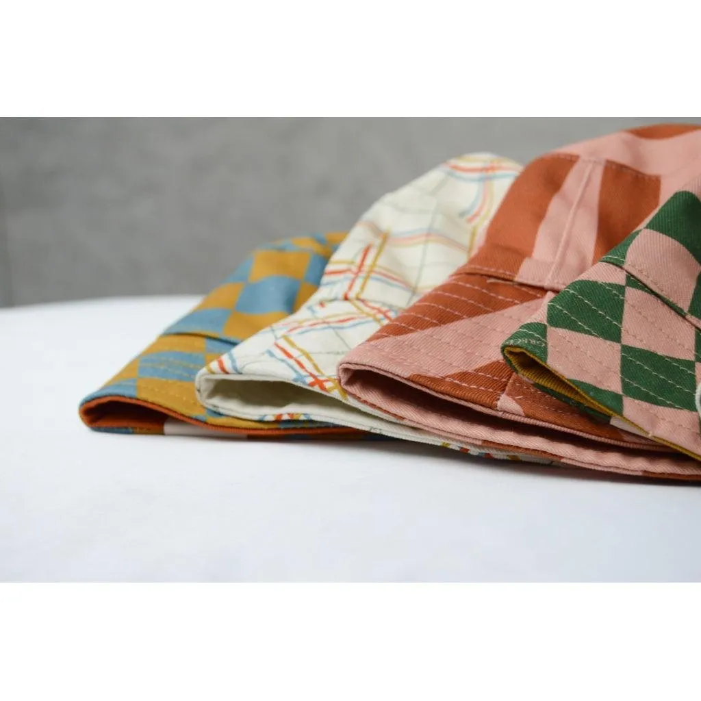 Reversible Bucket Hat - Stripes Sunset   Tierra